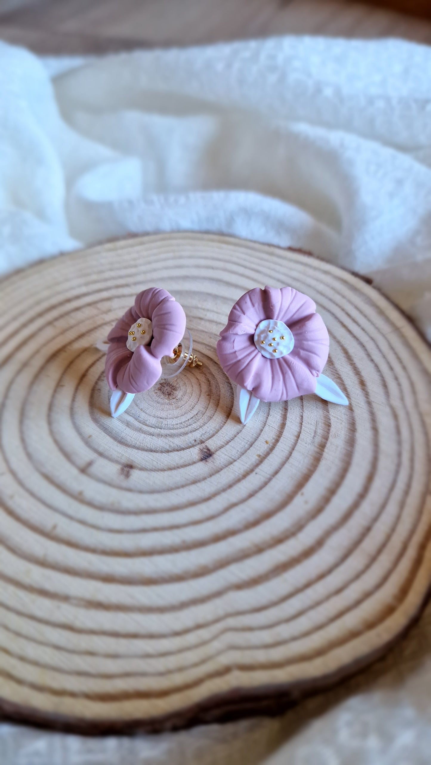 Rose and White Flower