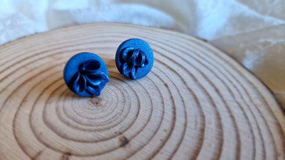 Tiny Azure Leaflets